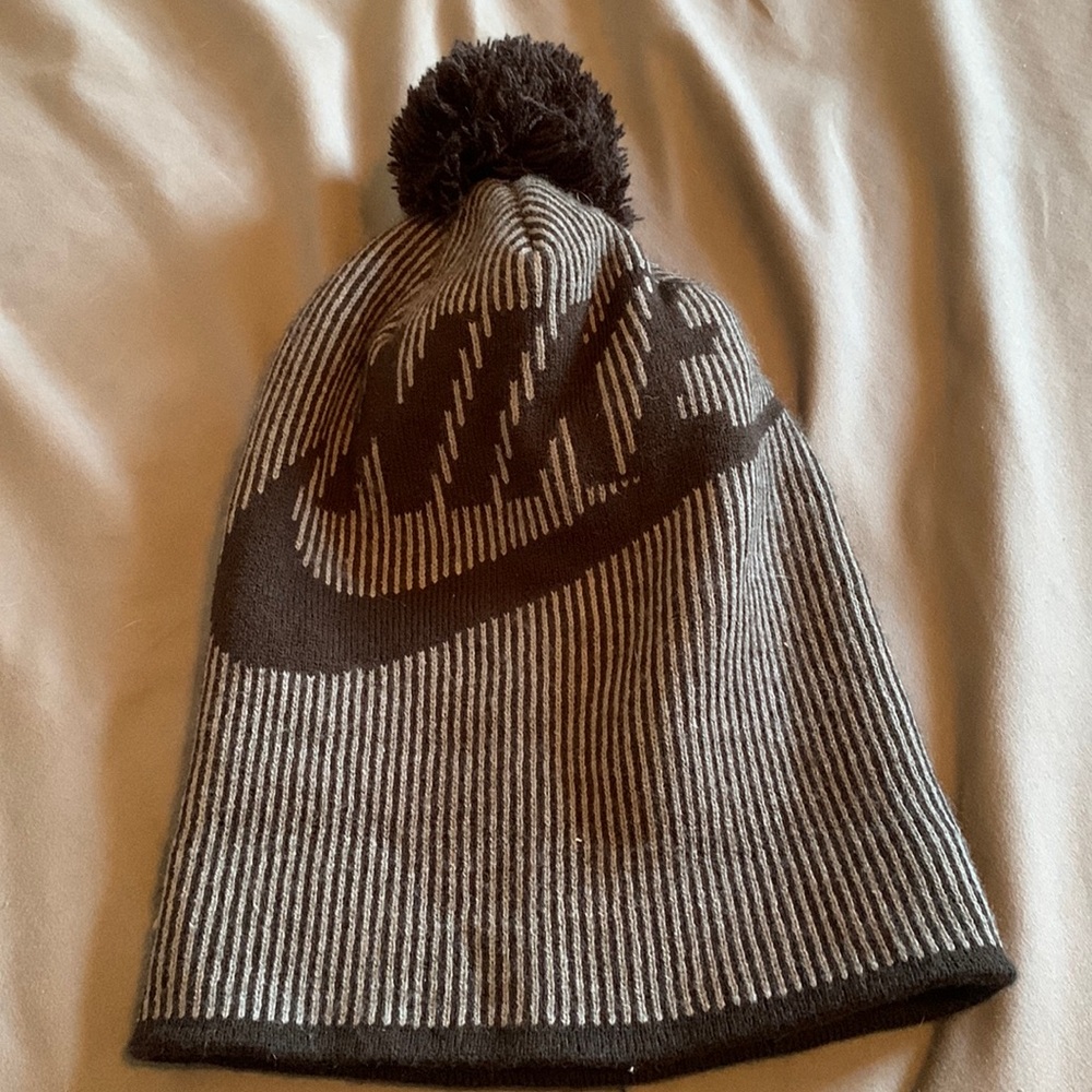 NWOT Nike stocking cap
